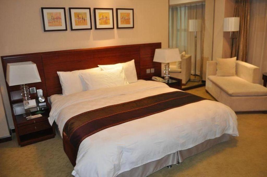 Ramada Plaza Shenyang Citycenter Экстерьер фото