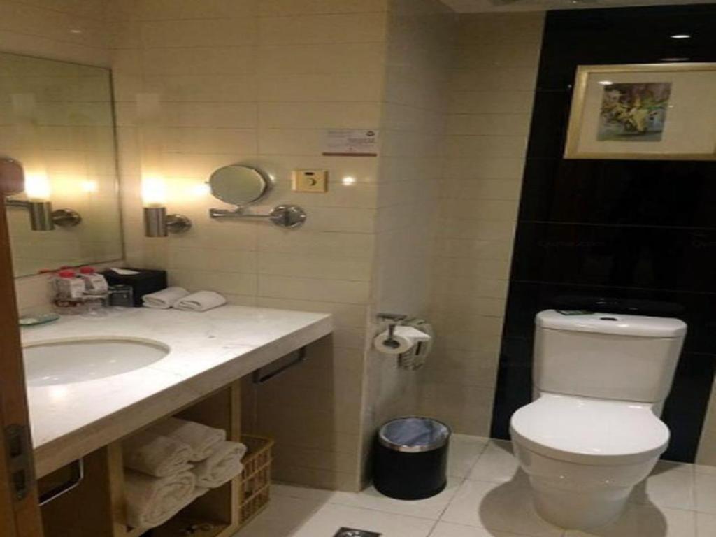 Ramada Plaza Shenyang Citycenter Экстерьер фото