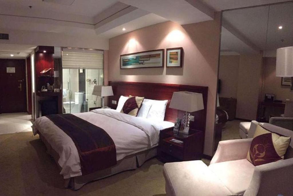Ramada Plaza Shenyang Citycenter Экстерьер фото