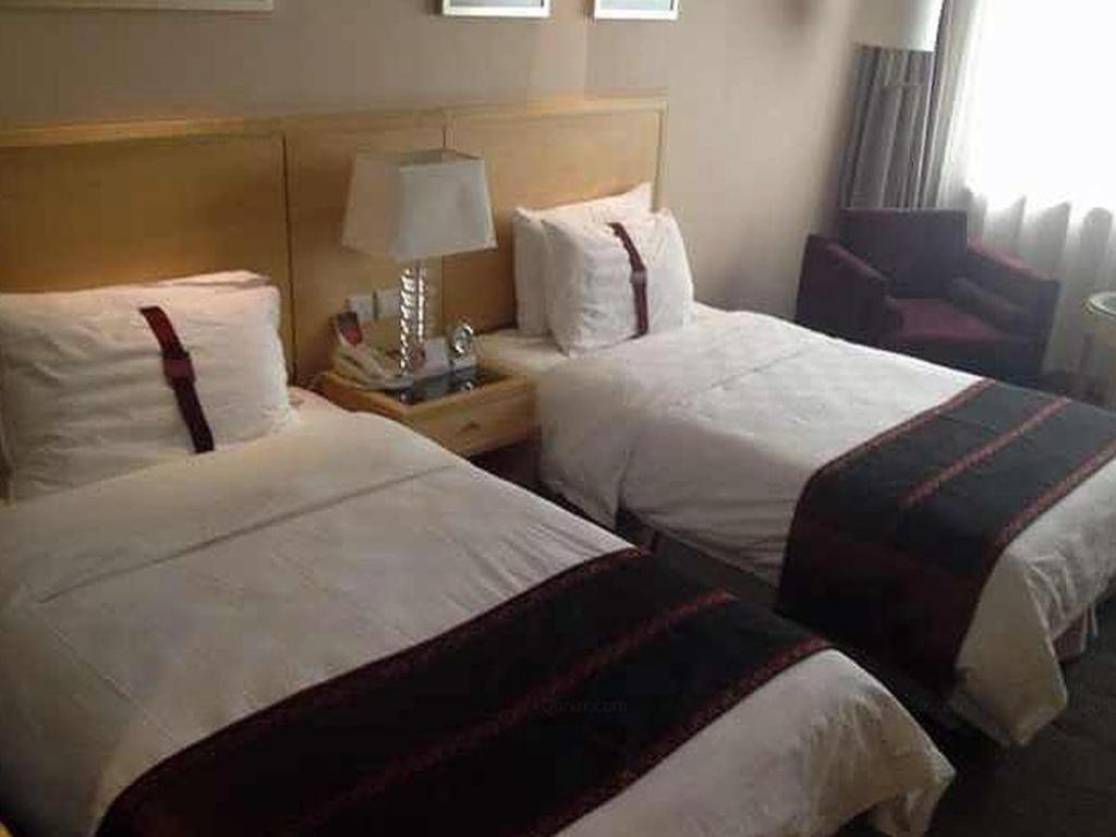 Ramada Plaza Shenyang Citycenter Экстерьер фото