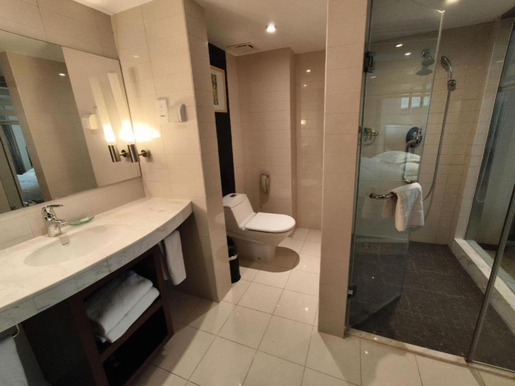 Ramada Plaza Shenyang Citycenter Экстерьер фото